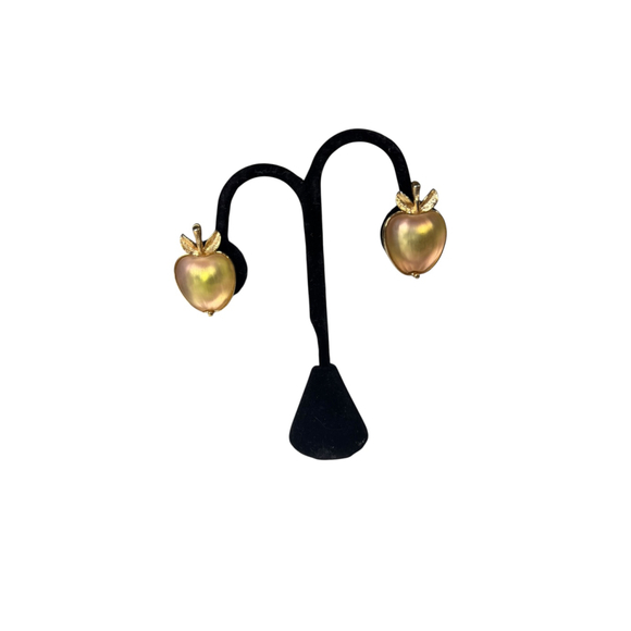 Sarah Coventry 1970s Delicious Apple Clip-On Earrings - Picture 1 of 3